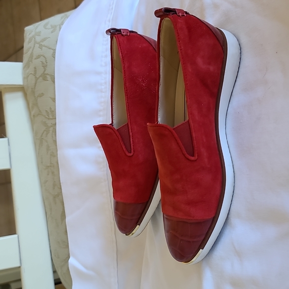 Cole Haan red slip on - Picture 3 of 6